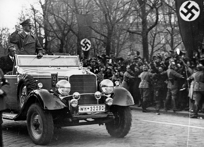 Adolf Hitler crosses Sankt Pölten, Austria